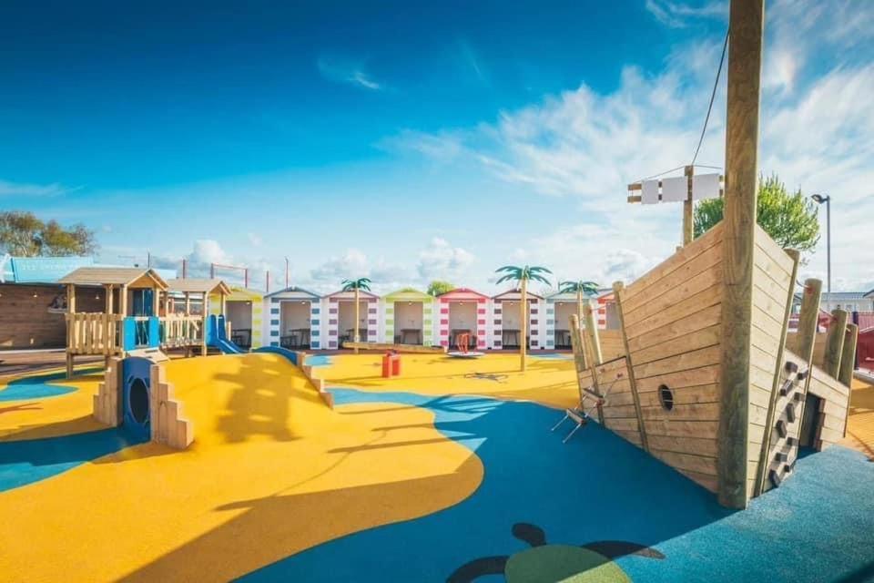 ホテル Comfy Caravan On Marine Park リル エクステリア 写真